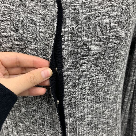 Michael Stars Sweater Womens OS One Size Grey Hidden Snap Buttons Long Sleeve - Picture 4 of 14